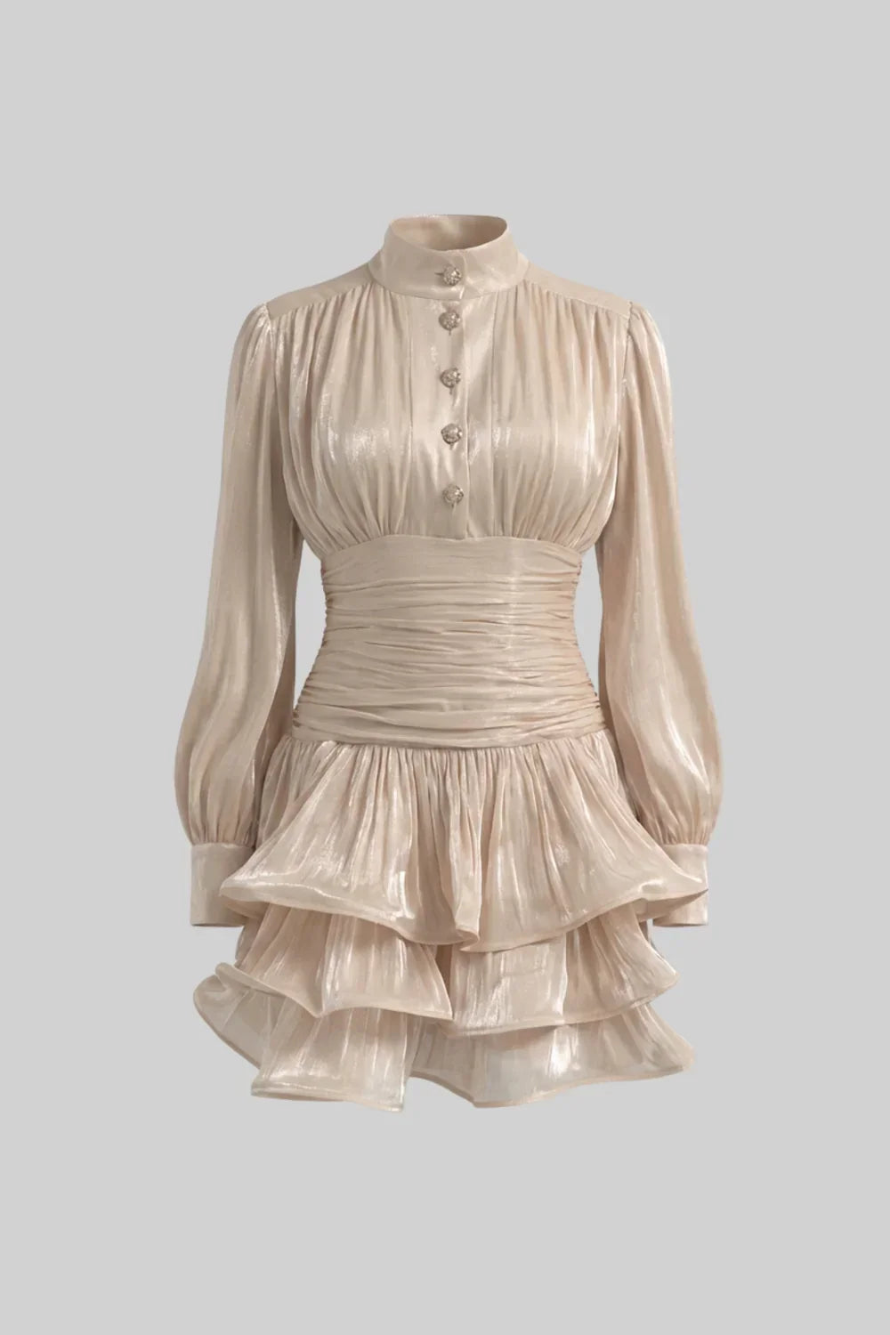 Vestido Curto Champagne Cetim Perolado – Elegância e Movimento