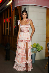 Vestido Longo Estampado Plissado com Decote Quadrado — Elegância Atemporal