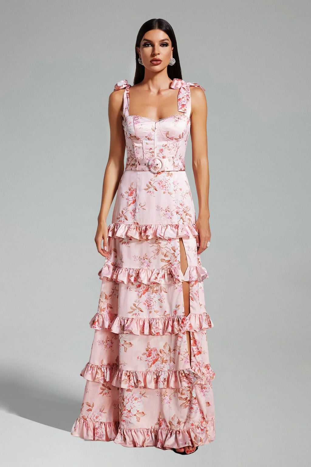 Vestido Longo Estampado Plissado com Decote Quadrado — Elegância Atemporal