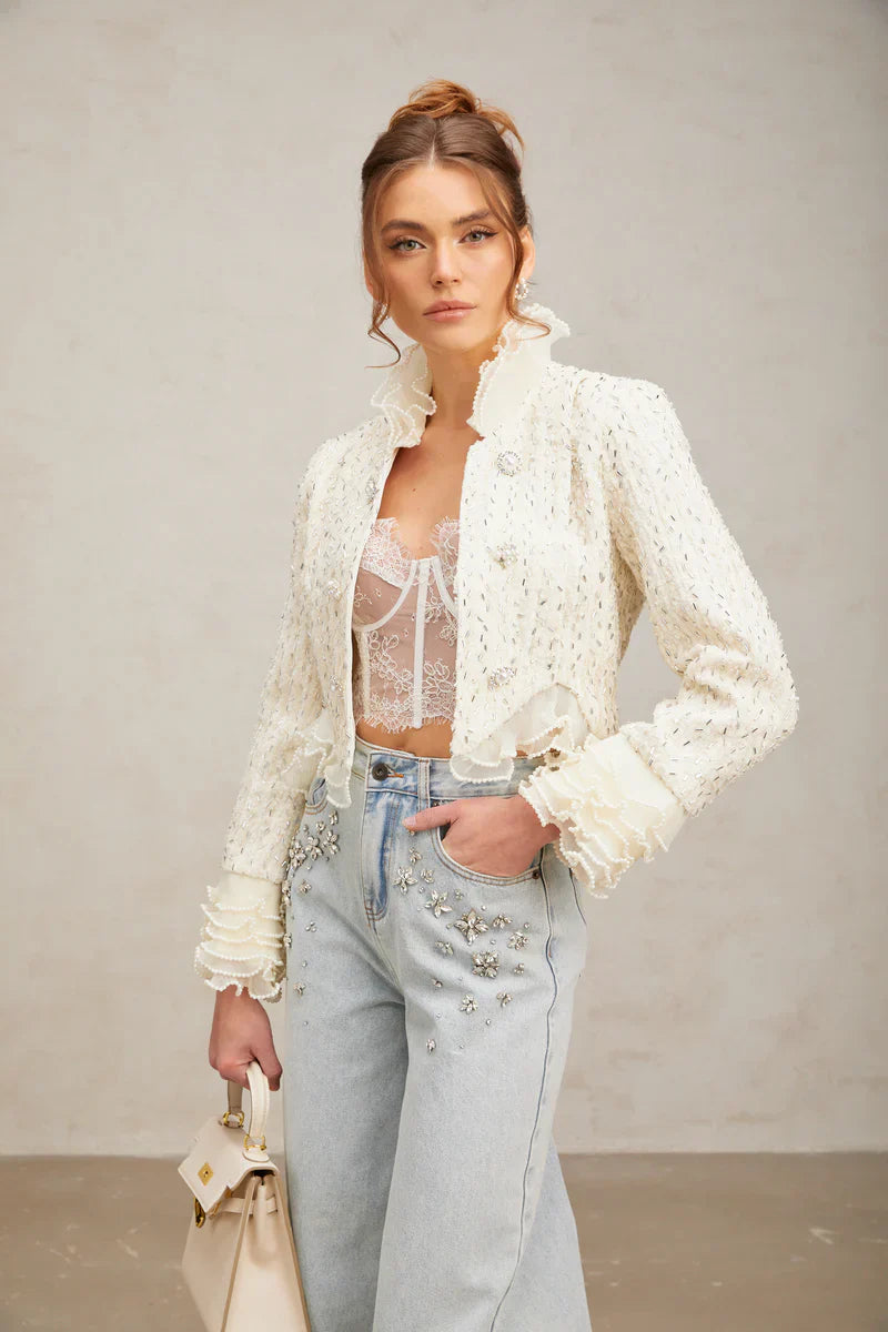 Margot | Casaco Curto em Tweed Branco com Pérolas e Pedrarias