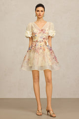 Vestido A-Line Lavanda com Estampa Floral Wisteria e Cintura Marcada