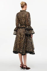 Vestido Midi com Estampa Animal Print, Decote V, Manga Ampla e Cintura Alta Assimétrica
