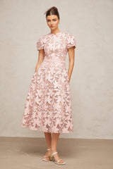 Vestido Elegante Bordado Floral, Renda Vazada e Corte em A
