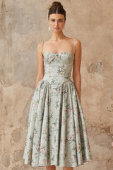 Vestido Estampado com Modelagem Slim e Cintura Definida
