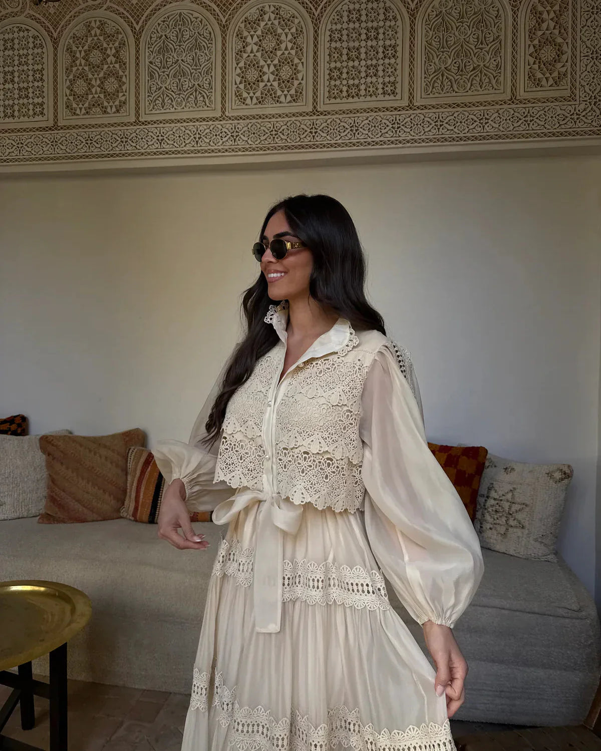 Valentina | Vestido Longo em Renda Artesanal com Aplicação de Pérolas