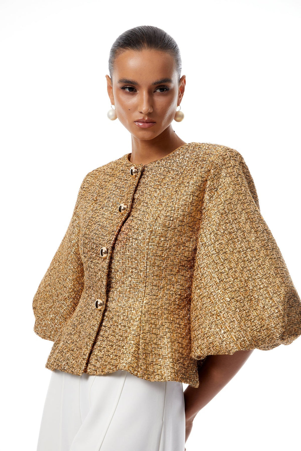 Blazer Estruturado com Mangas Lanterna e Modelagem Acinturada