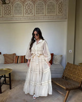 Valentina | Vestido Longo em Renda Artesanal com Aplicação de Pérolas