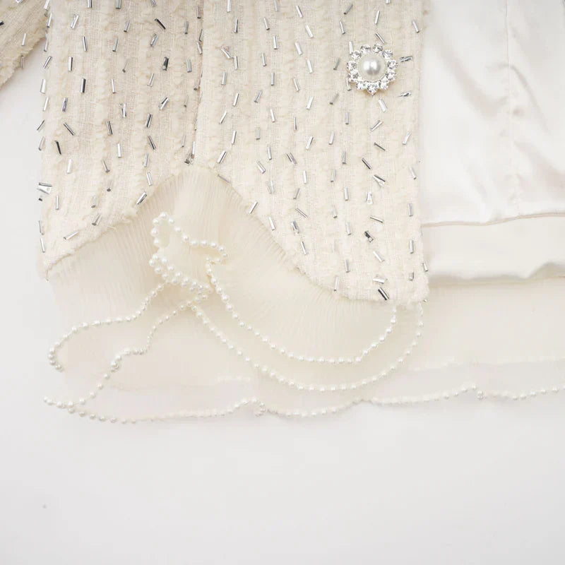 Margot | Casaco Curto em Tweed Branco com Pérolas e Pedrarias