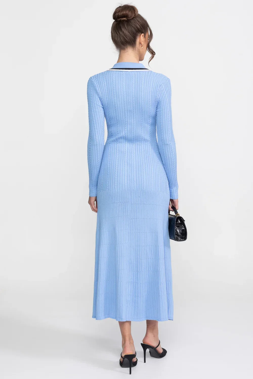 Vestido Longo em Tricô Canelado com Gola Polo e Mangas Alinhadas