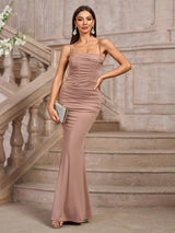 Rafaela | Vestido Longo Nude Franzido com Corte Sereia