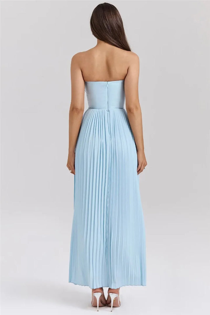 Vestido Longo Design de Espartilho, Saia Plissada e Luxo Moderno
