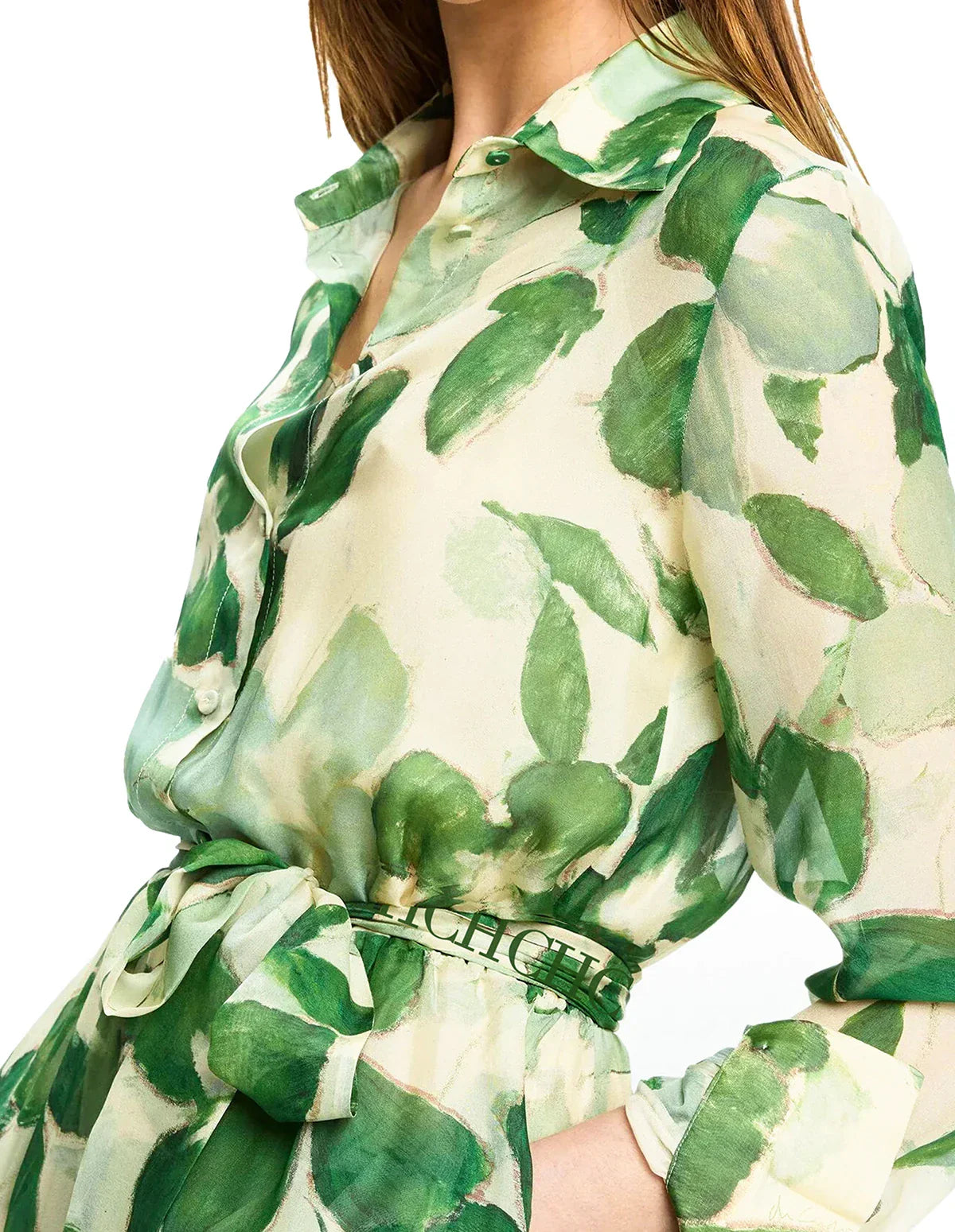 Lorena | Vestido Longo Estampado com Cintura Marcada e Manga Longa