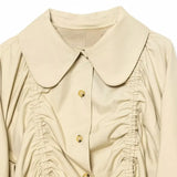 Jaqueta Estilo Bomber com Detalhes Plissados e Abotoamento Simples