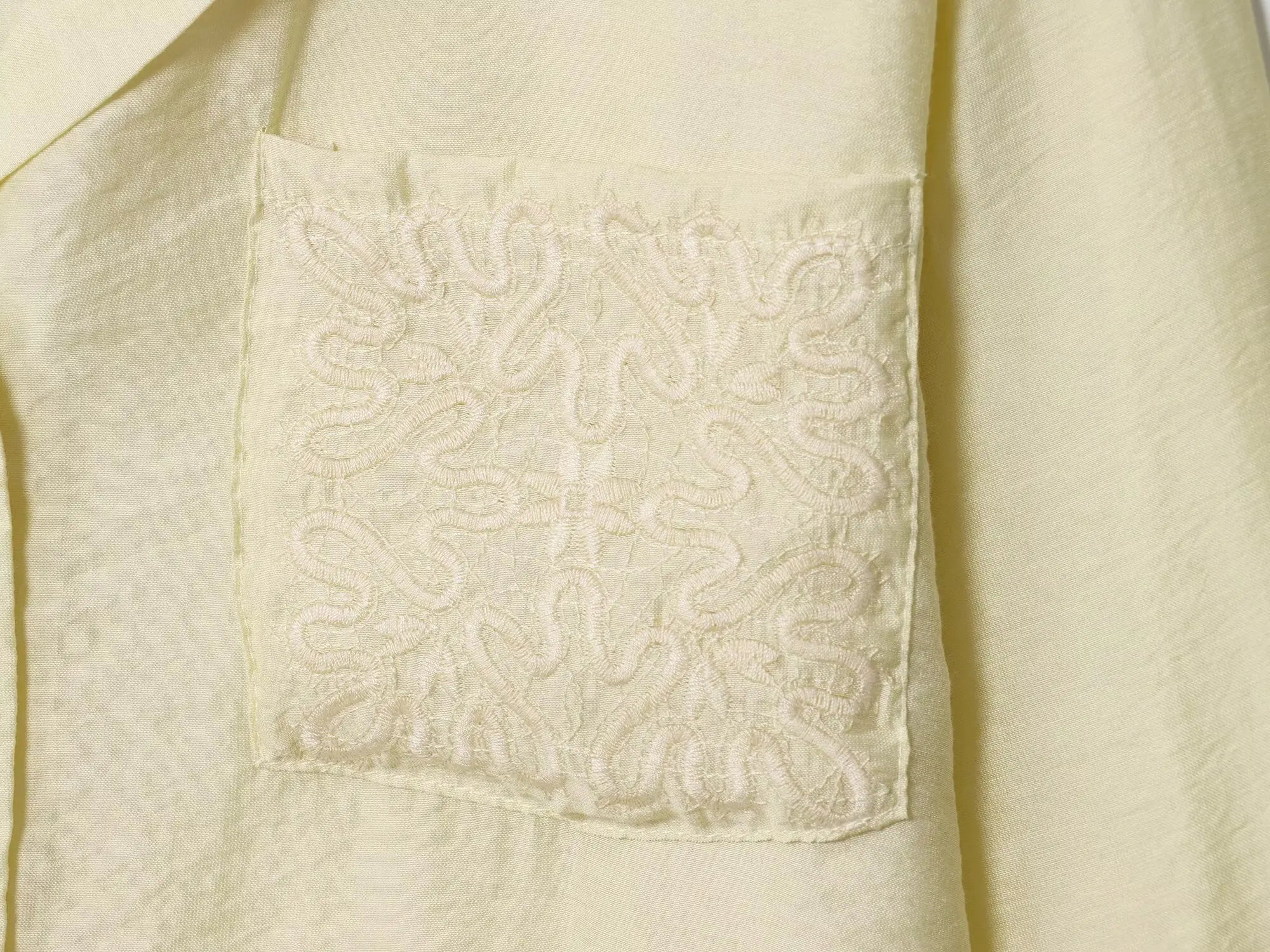 Camisa Elegante de Manga Longa – Modelagem Solta e Minimalista