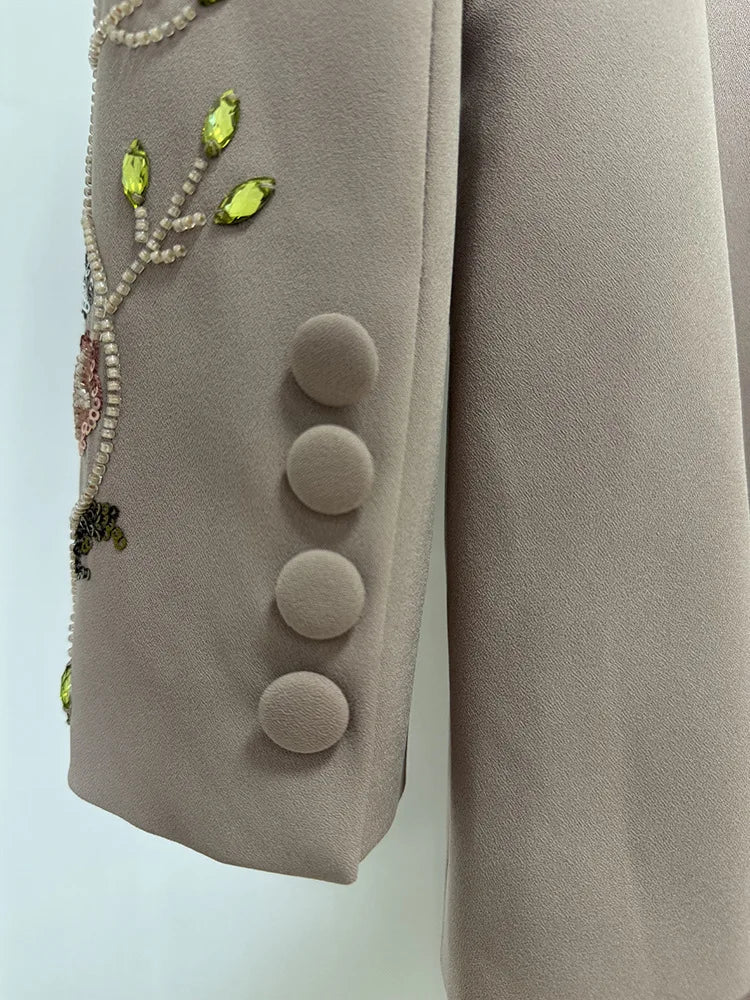 Conjunto Blazer Decorado em Bordado 3D e Calça Ampla Elegante