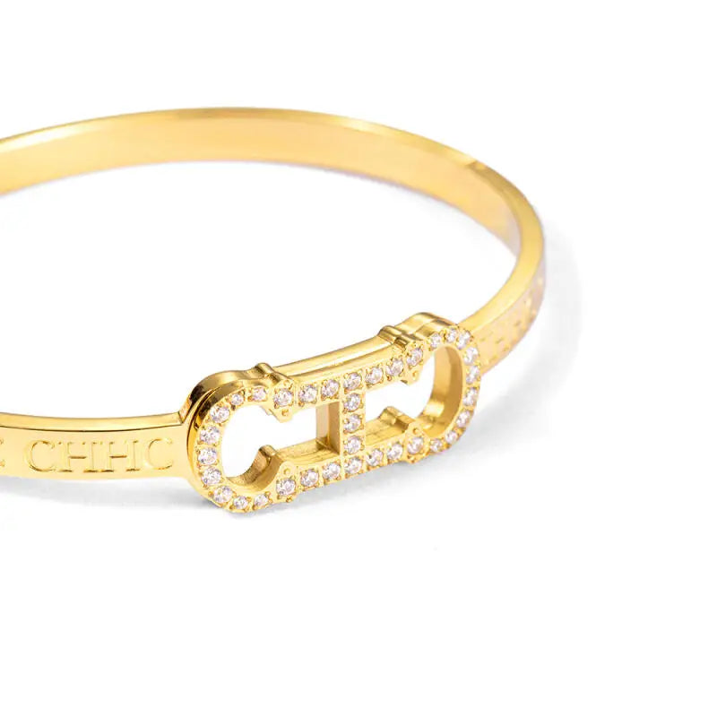Bracelete CHCH Dourado de Luxo com Pedrarias - Sofisticação Atemporal