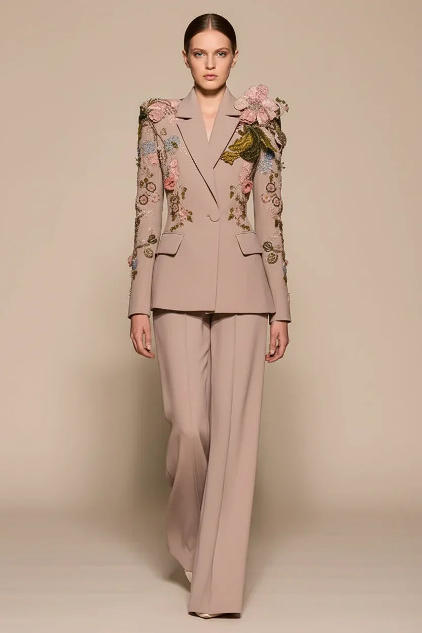 Conjunto Blazer Decorado em Bordado 3D e Calça Ampla Elegante
