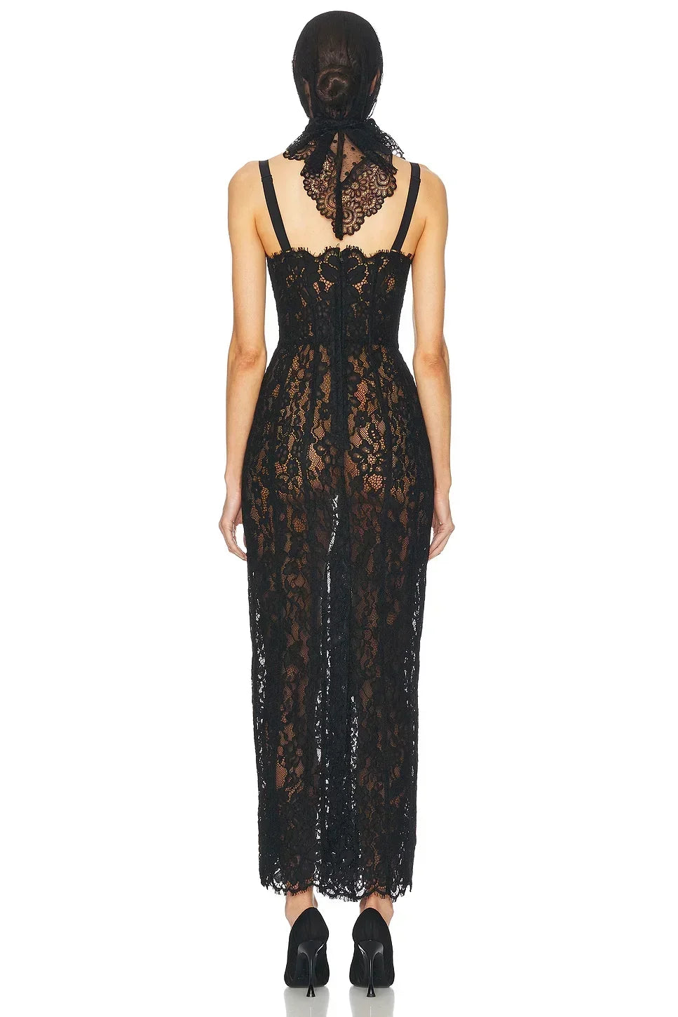 Vestido Longo Escultural com Decote Quadrado e Renda Nobre