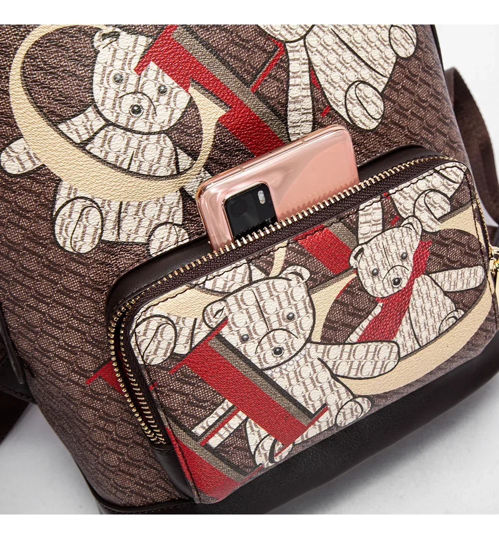 Mochila CHCh Feminina Premium com Design Exclusivo e Detalhe Artístico