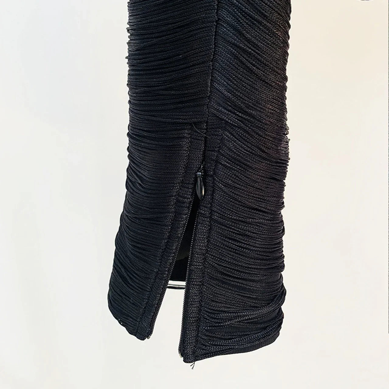 Jaqueta Curta de Luxo com Textura de Franjas Lineares e Botões Dourados