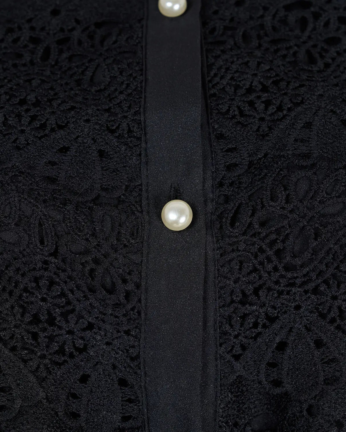 Valentina | Vestido Longo em Renda Artesanal com Aplicação de Pérolas