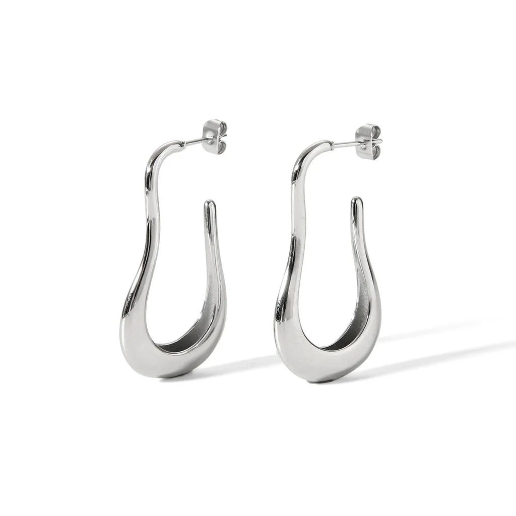 Brincos Argola Minimalista Dourada - Sofisticação Atemporal
