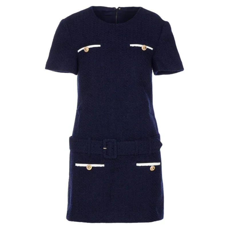 Vestido Curto de Luxo em Tweed Azul: Modelagem Slim e Design Atemporal