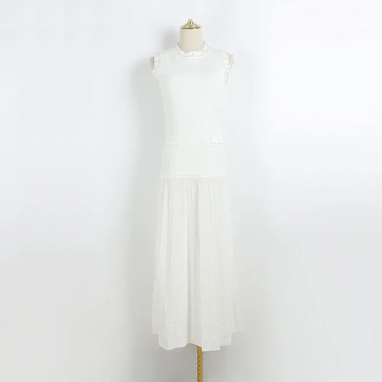 Vestido Midi em Tricô com Aplicações de Pérolas – Azul Serenity