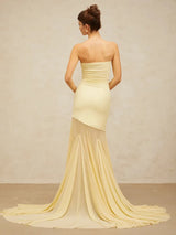 Vestido Maxi Escultural Amarelo com Estrutura de Corpete e Saia Fluida