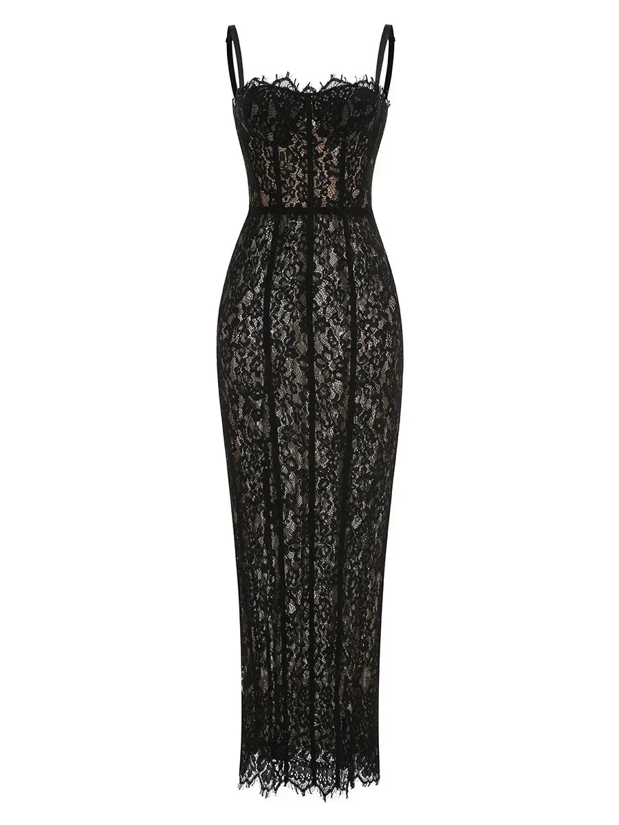 Vestido Longo Escultural com Decote Quadrado e Renda Nobre
