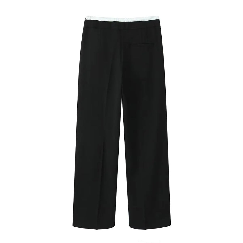 Calça Pantalona: Conforto e Sofisticação em Tecido Leve