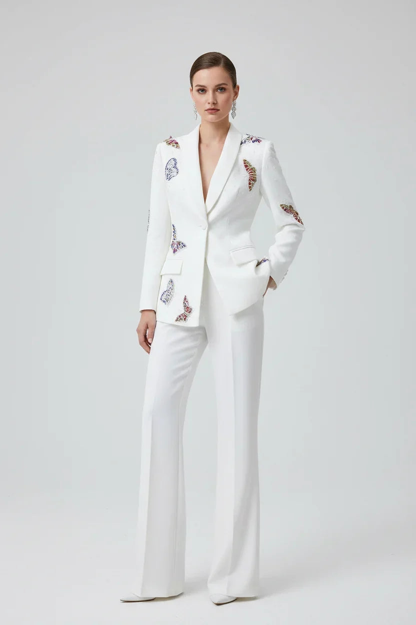 Conjunto Elegante: Blazer com Aplicação 3D e Calça Pantalona