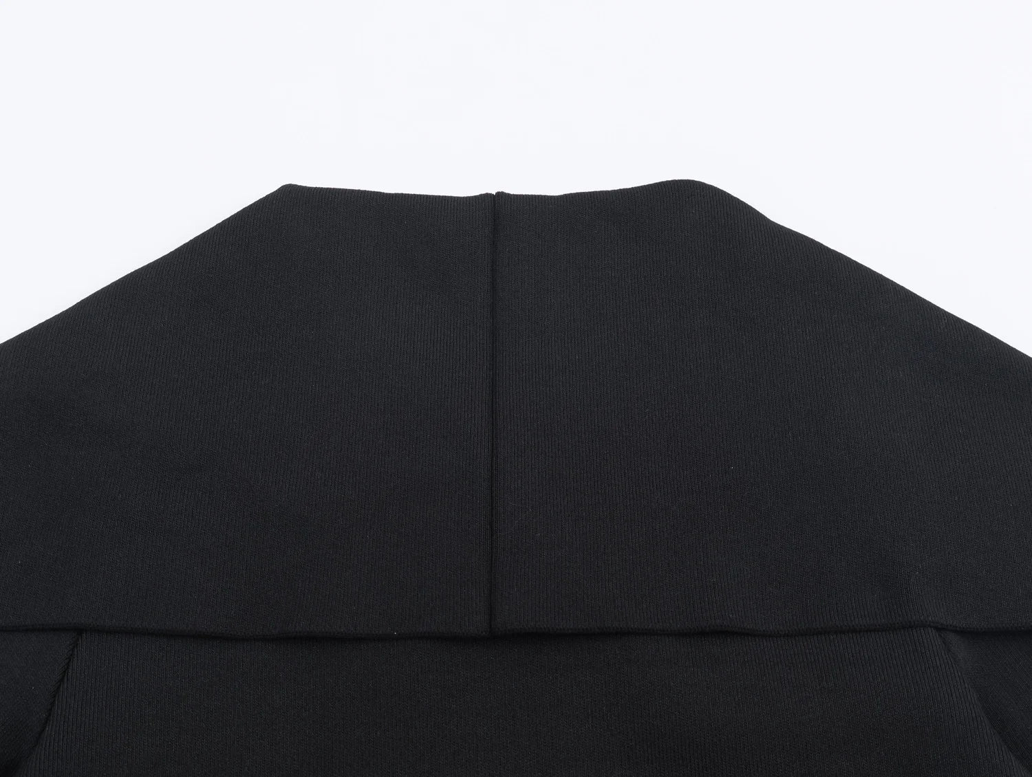 Cardigan Modal Curto com Gola Marinheiro Imponente