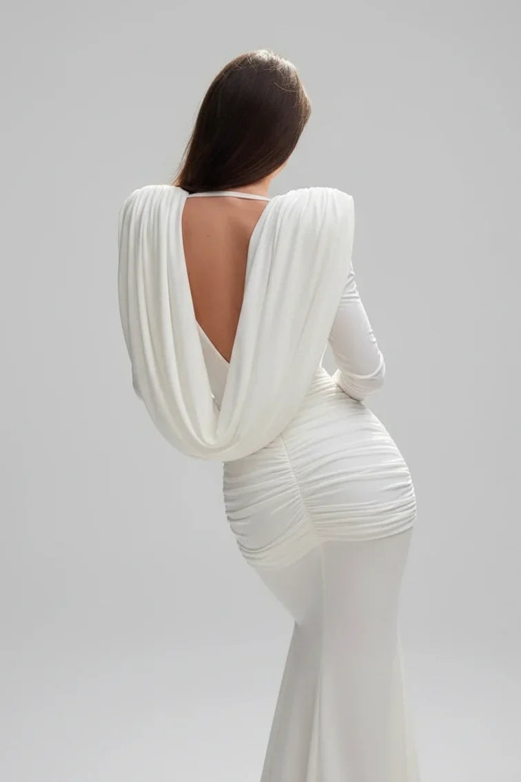 Vestido Longo Marrom com Gola Drapeada e Manga Longa
