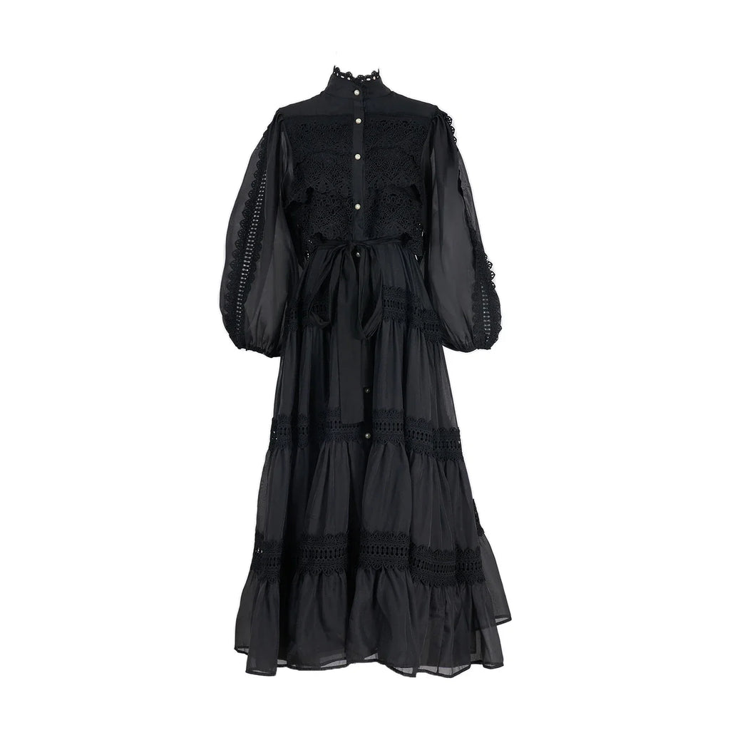 Valentina | Vestido Longo em Renda Artesanal com Aplicação de Pérolas