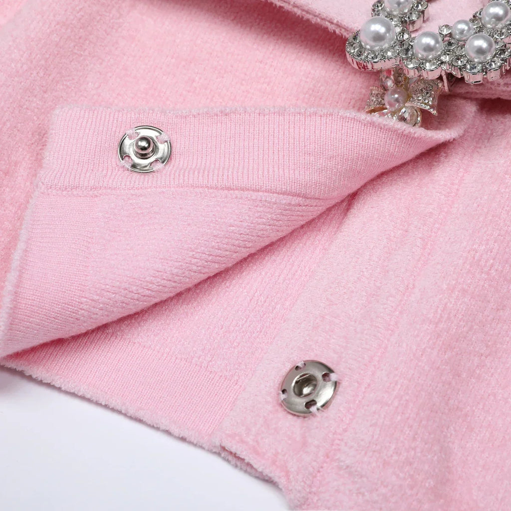 Conjunto Executivo Rosa: Casaco Estruturado e Saia Sereia Midi – Elegância