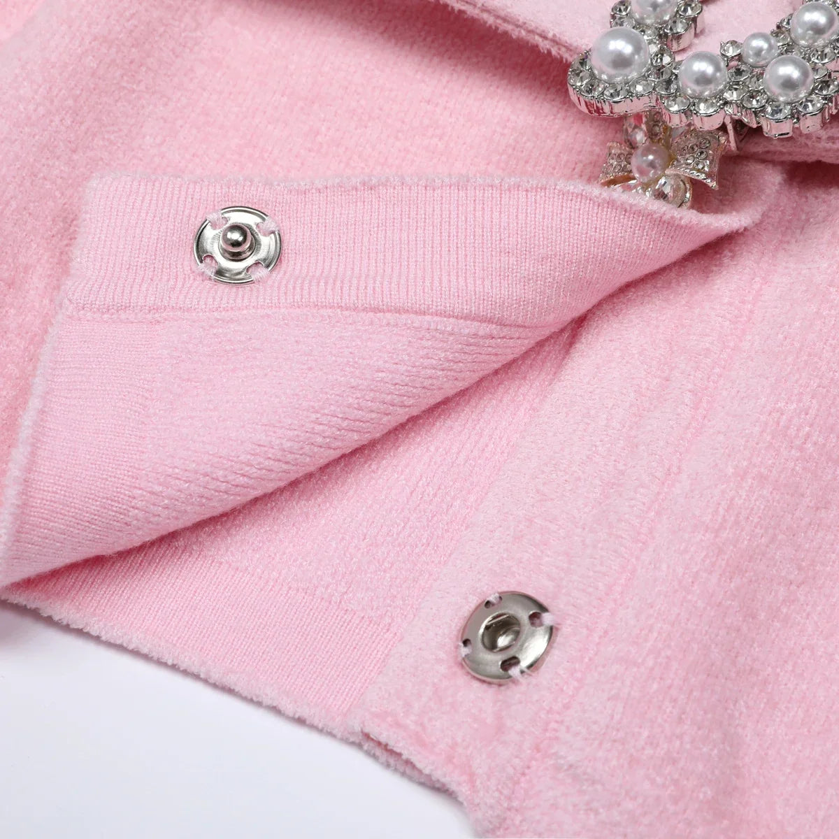Conjunto Executivo Rosa: Casaco Estruturado e Saia Sereia Midi – Elegância