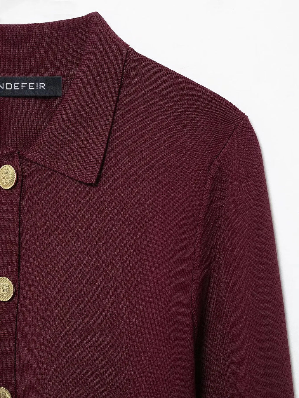 Conjunto Luxo Vermelho em Malha de Alta Densidade – Cardigã e Saia