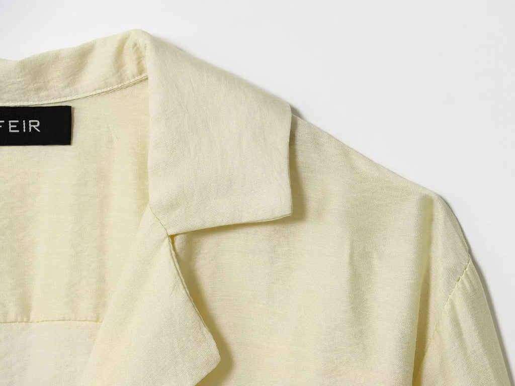 Camisa Elegante de Manga Longa – Modelagem Solta e Minimalista