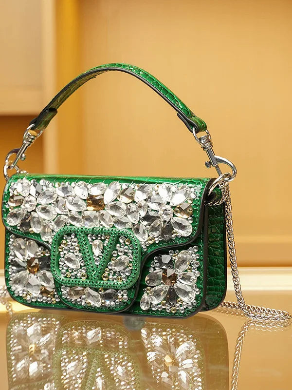 Bolsa Clutch Elegante com Pedrarias Bordadas à Mão