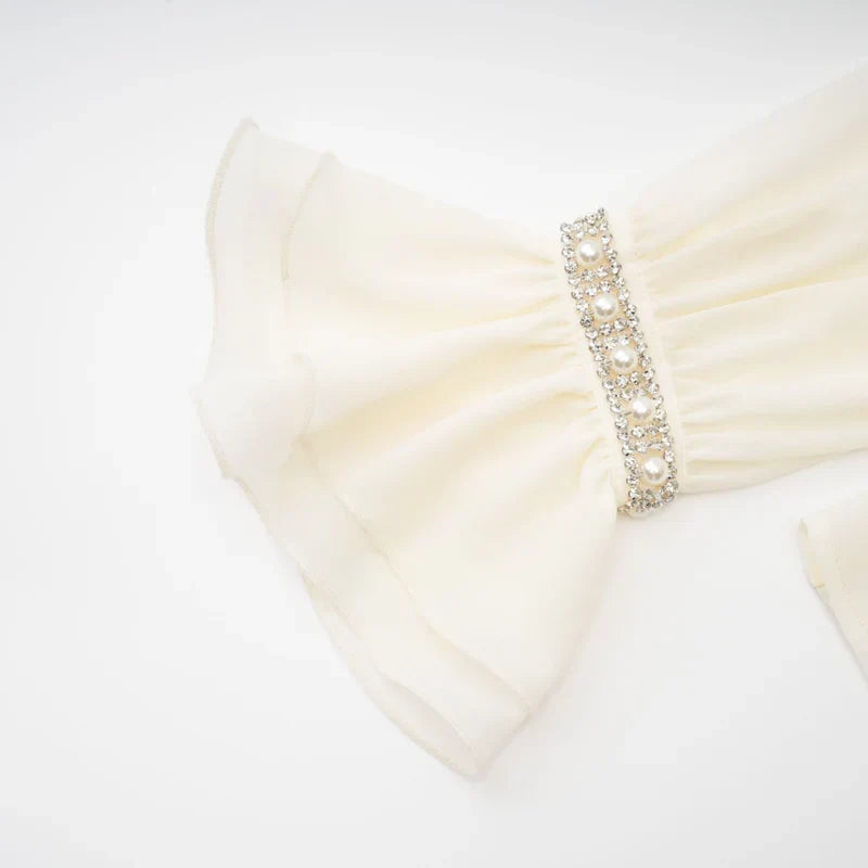 Blusa Elegante com Mangas Longas e Bordado de Cristais