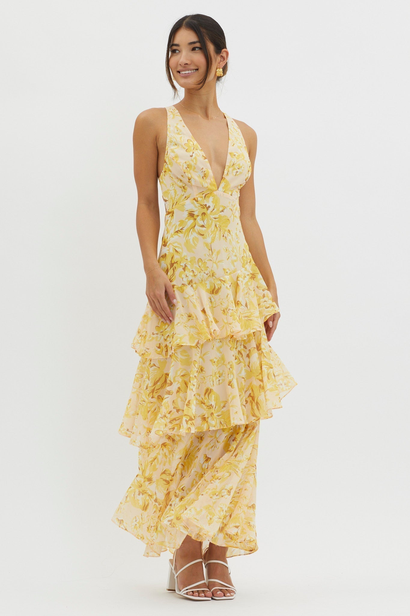 Valentina | Vestido Longo Floral com Babados em Camadas e Decote V