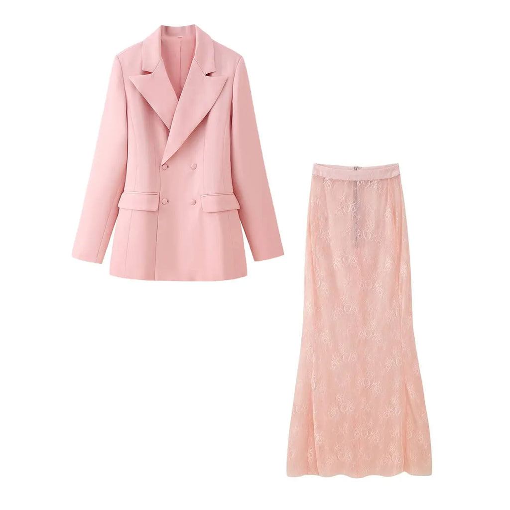 Conjunto Blazer Transpassado e Saia Evasê em Renda Trabalhada