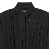Camisa Preta Fluida Designe Atemporal