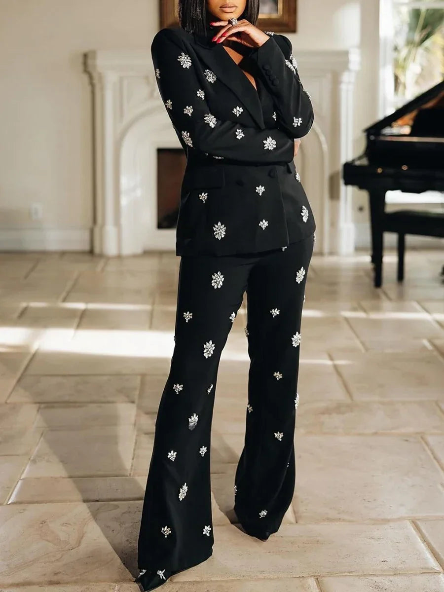 Conjunto de Alfaiataria Escultural com Blazer e Calça com Cristais