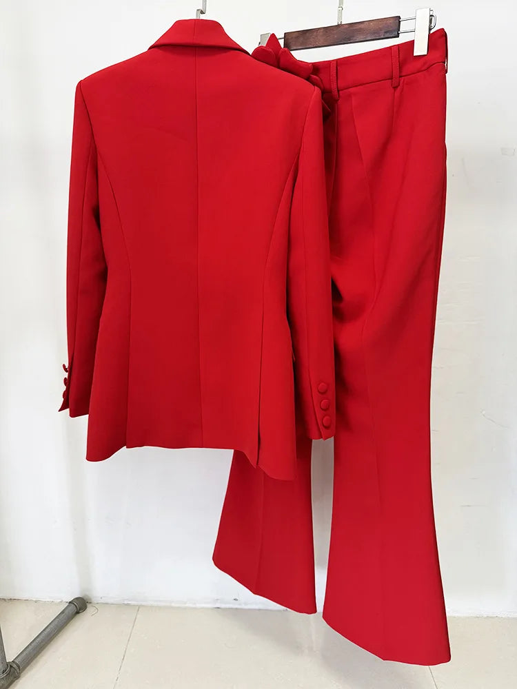 Conjunto de Alfaiataria 2 Peças: Blazer com Aplicação de Flor 3D e Calça