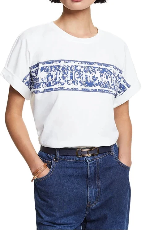 Camiseta CHCH Feminina Clássica em Algodão com Estampa Tipográfica