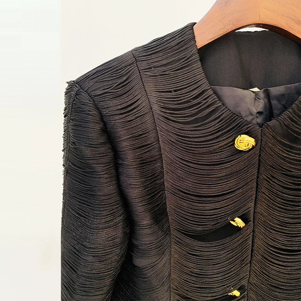 Jaqueta Curta de Luxo com Textura de Franjas Lineares e Botões Dourados