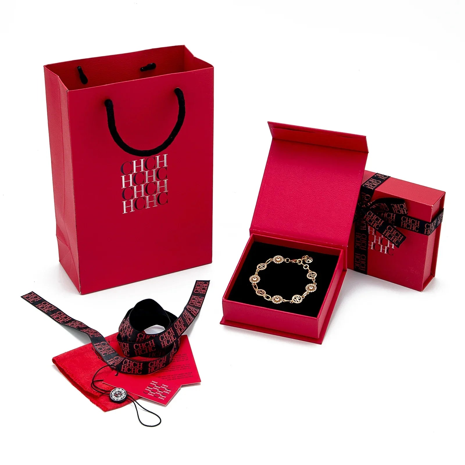 Pulseira CHCH Feminina de Luxo com Design em Letras e Pedrarias