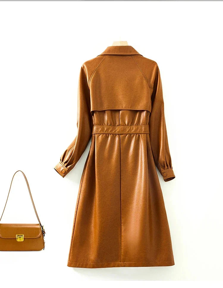 Trench Coat em Pelica de Carneiro com Cinto Integrado